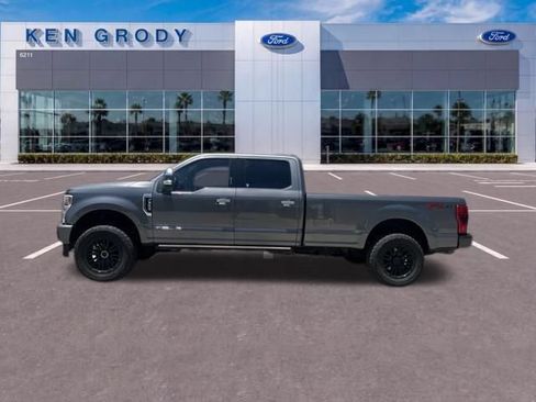 Used 2021 Ford F350 Platinum AWD/4WD image 3