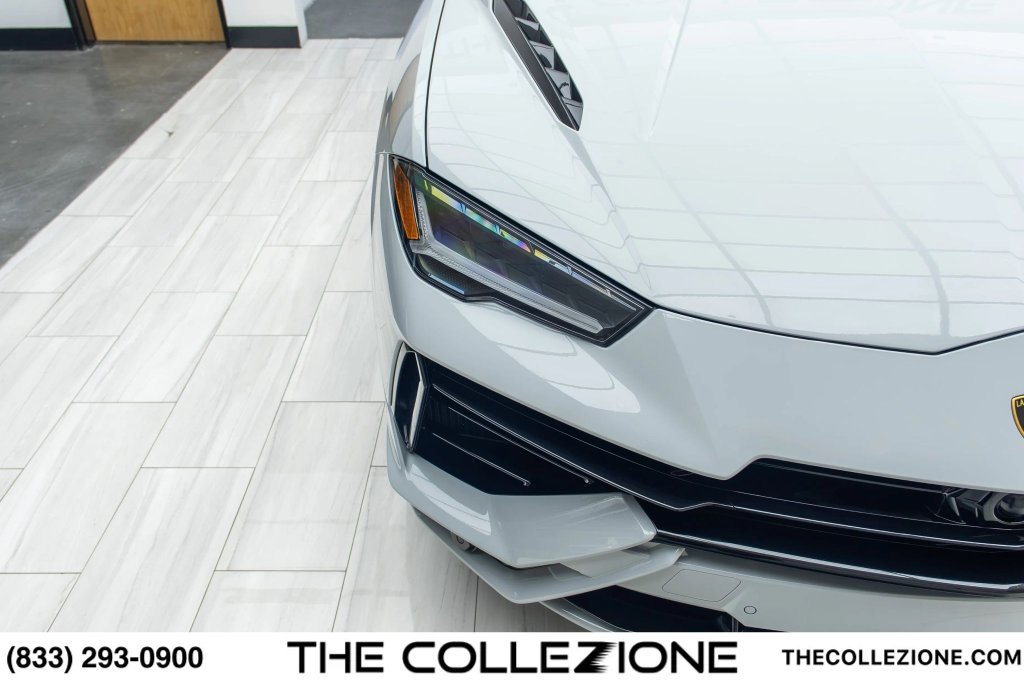 Used 2024 Lamborghini Urus S AWD/4WD image 8