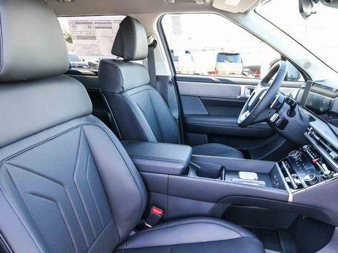 New 2026 Hyundai Santa Fe SEL FWD image 18