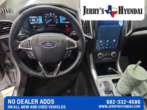 Used 2023 Ford Edge SEL w/ Convenience Package AWD/4WD image 8