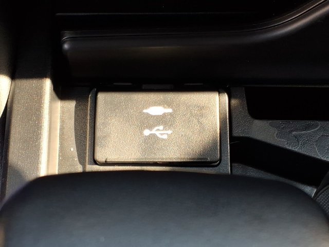 Used 2021 Lexus ES 350 w/ Premium Package FWD image 16