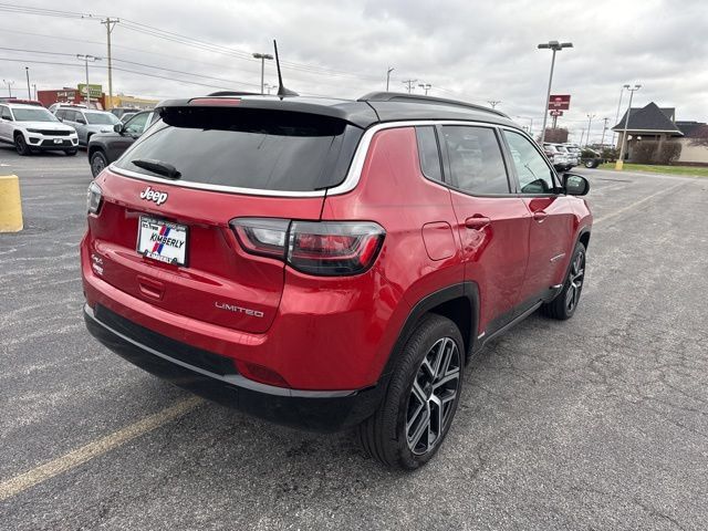 Used 2025 Jeep Compass Limited w/ Elite Group AWD/4WD image 8