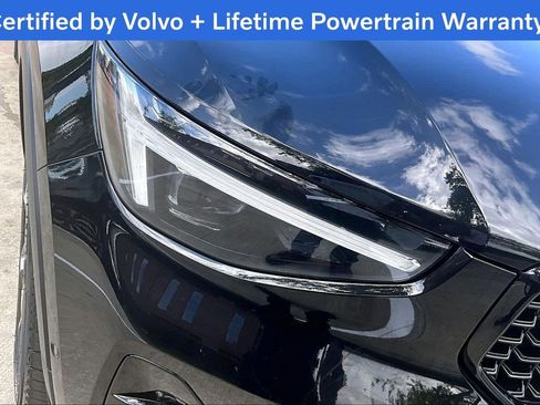 Certified 2026 Volvo XC40 B5 Plus AWD/4WD image 41
