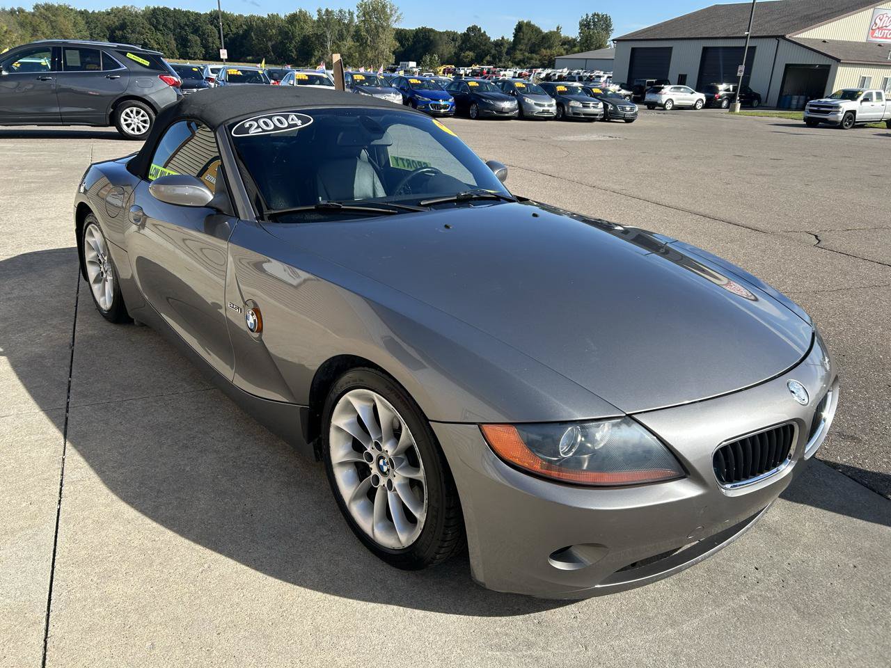 Used 2004 BMW Z4 2.5i RWD image 3