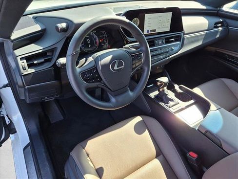 Used 2023 Lexus ES 350 w/ Premium Package FWD image 10