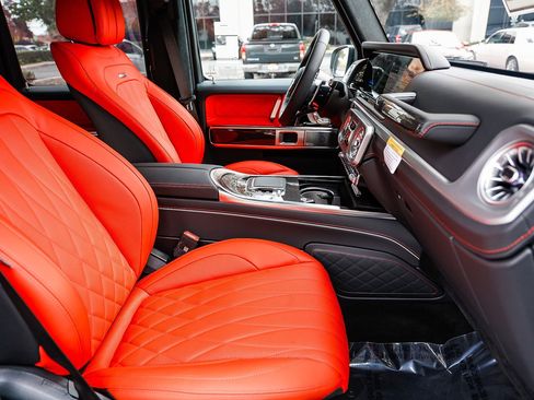 New 2026 Mercedes-Benz G 63 AMG 4MATIC image 17