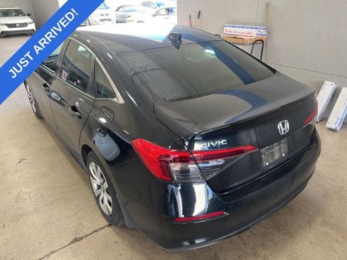 Certified 2023 Honda Civic LX image 4