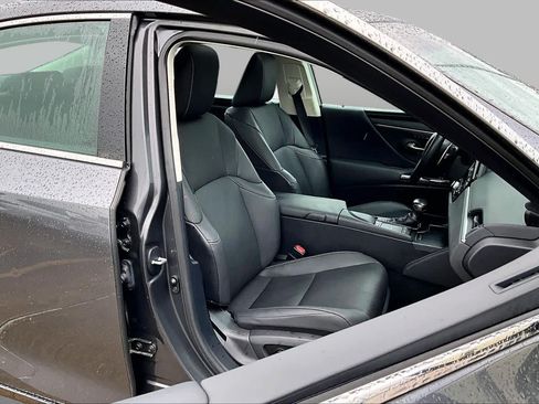 Used 2022 Lexus ES 350 w/ Premium Package FWD image 9