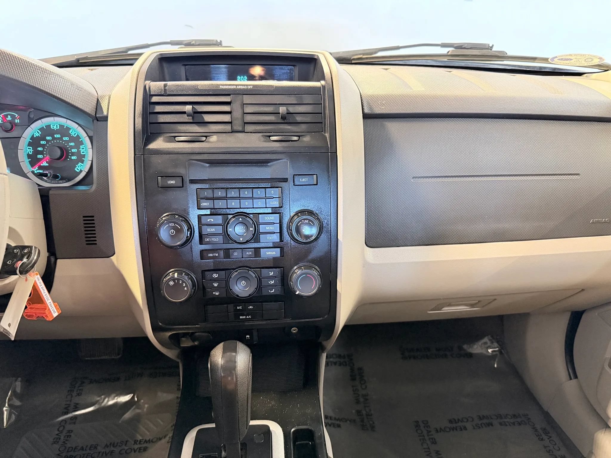 Used 2010 Ford Escape XLS FWD image 16