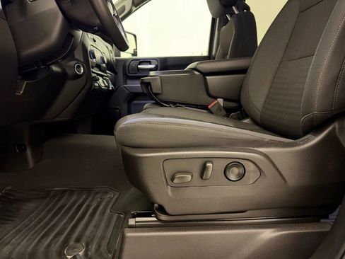 Certified 2024 Chevrolet Silverado 2500 Custom w/ Custom Value Package image 26