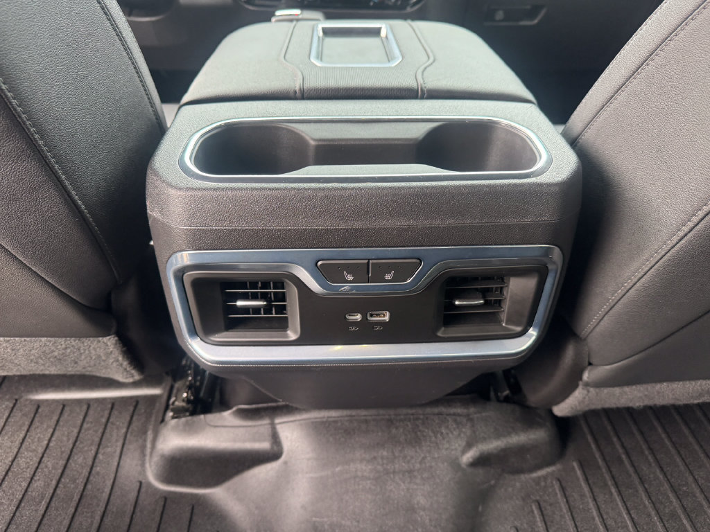 Used 2022 GMC Sierra 1500 SLT w/ SLT Convenience Package AWD/4WD image 16