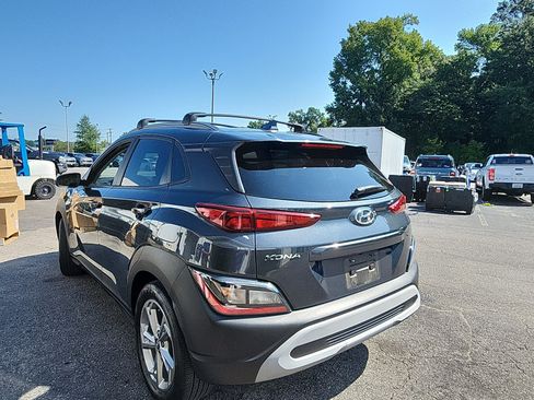 Used 2023 Hyundai Kona SEL FWD image 3