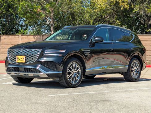 Used 2025 Genesis GV80 2.5T Standard image 8