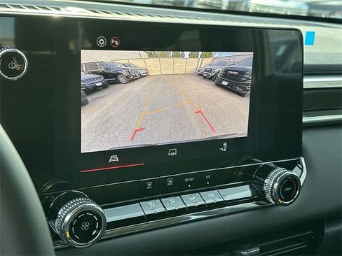 New 2026 GMC Canyon Elevation image 14