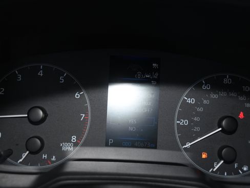 Certified 2024 Toyota Corolla SE image 13