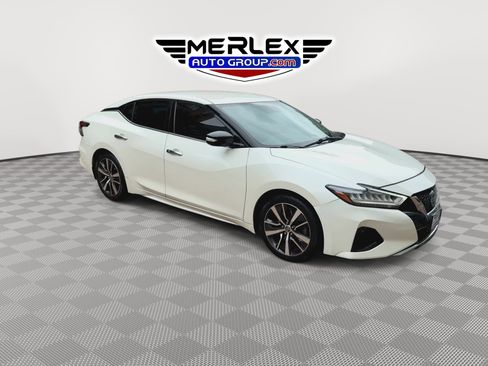 Used 2019 Nissan Maxima 3.5 SV w/ Floor Mat Group FWD image 2