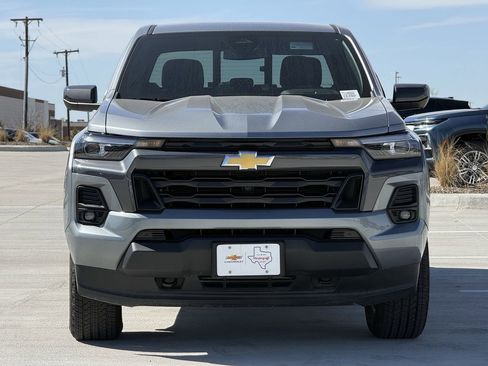 New 2026 Chevrolet Colorado LT w/ LT Convenience Package AWD/4WD image 7