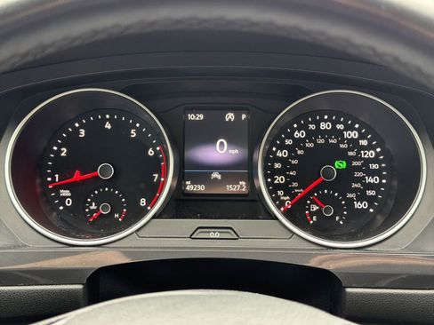 Used 2020 Volkswagen Tiguan S image 21