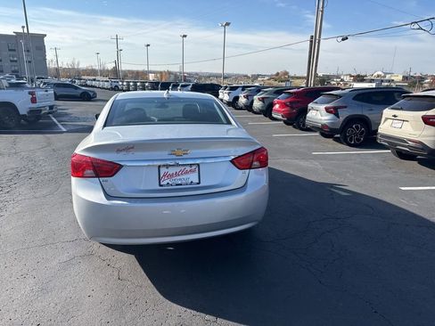 Used 2019 Chevrolet Impala LT image 18