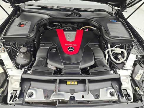 Certified 2021 Mercedes-Benz GLC 43 AMG 4MATIC image 17