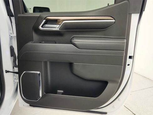 Certified 2025 Chevrolet Silverado 1500 LT Trail Boss image 35