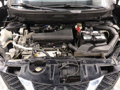 Used 2015 Nissan Rogue S image 21