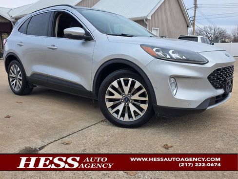 Used 2020 Ford Escape Titanium w/ Titanium Premium Package 2.0 image 1