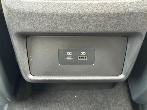 Used 2023 Nissan Rogue SV w/ SV Premium B Package FWD image 29