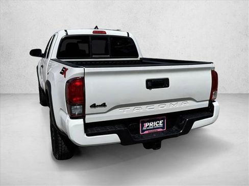 Used 2022 Toyota Tacoma SR w/ SX Package image 5