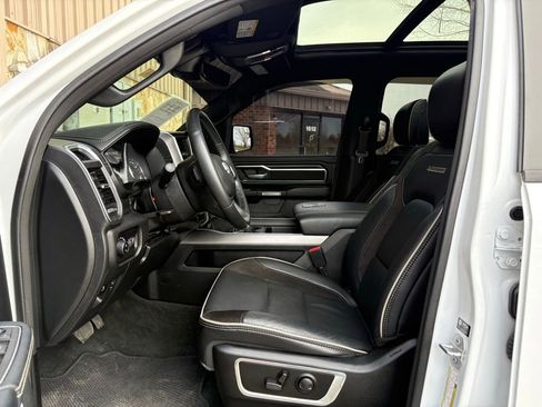 Used 2023 RAM 1500 Laramie image 18