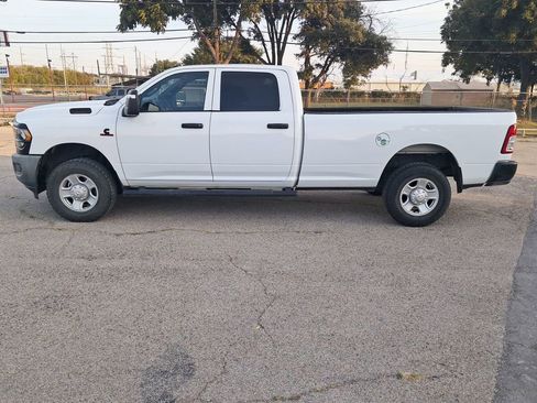 Used 2023 RAM 3500 Tradesman image 14