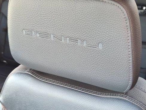 Used 2022 GMC Sierra 2500 Denali image 24