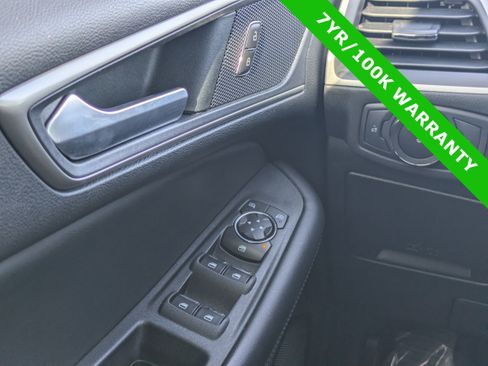 Certified 2022 Ford Edge SEL AWD/4WD image 25