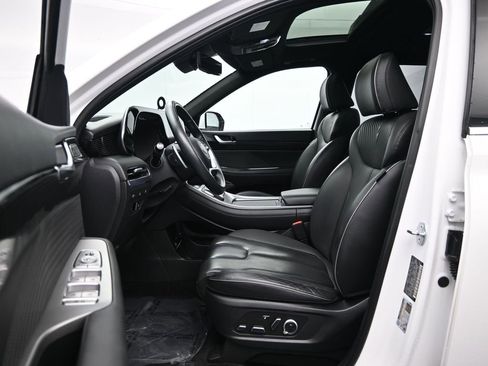 Used 2023 Hyundai Palisade Calligraphy image 27