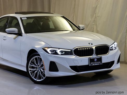 Certified 2023 BMW 330i xDrive Sedan w/ Convenience Package image 2