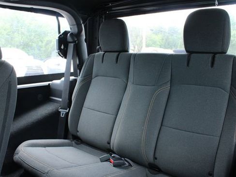 Used 2024 Jeep Wrangler Sport AWD/4WD image 27