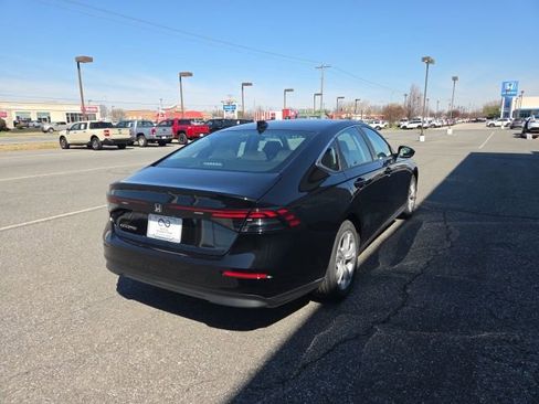 New 2026 Honda Accord LX image 5