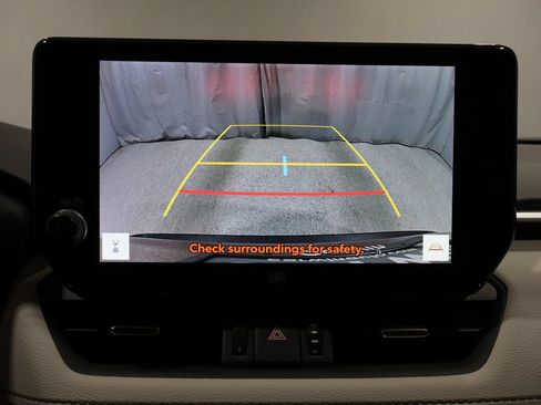 Used 2023 Toyota RAV4 XLE Premium AWD/4WD image 29