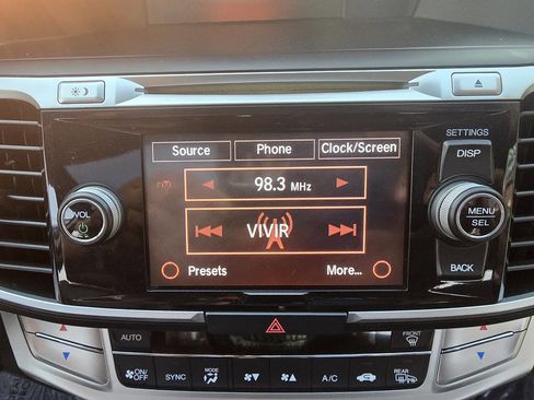 Used 2014 Honda Accord EX-L image 29