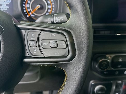 Used 2024 Jeep Wrangler Sport AWD/4WD image 20