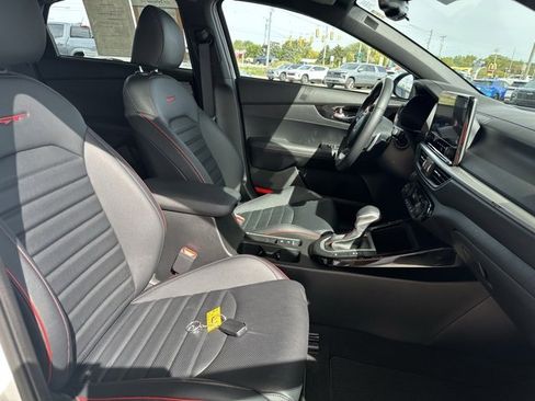 Used 2023 Kia Forte GT w/ GT2 Package image 14