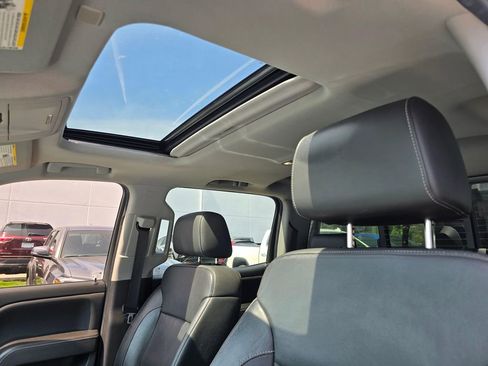 Used 2018 GMC Sierra 1500 SLT w/ SLT Premium Package AWD/4WD image 21