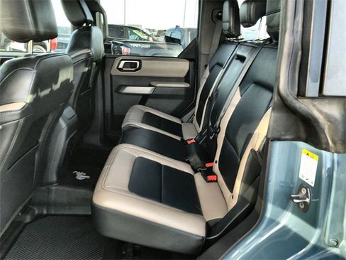 Used 2023 Ford Bronco Wildtrak image 22
