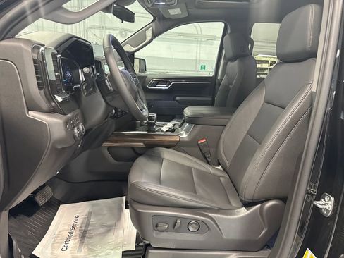 New 2026 Chevrolet Silverado 1500 LT Trail Boss w/ LT Trail Boss Premium Package AWD/4WD image 28