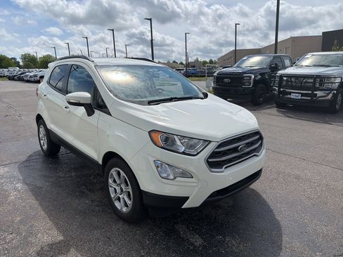 Used 2021 Ford EcoSport SE w/ SE Convenience Package FWD image 4
