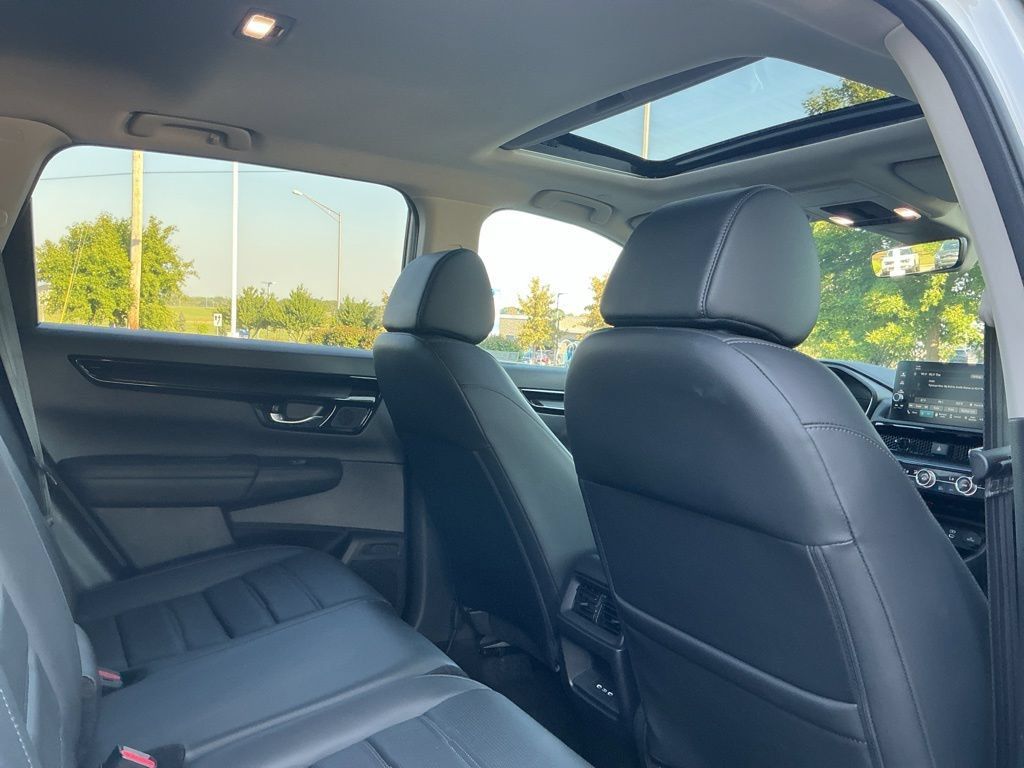 Used 2024 Honda CR-V EX-L image 37