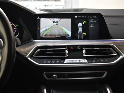 Used 2020 BMW X6 M50i image 38