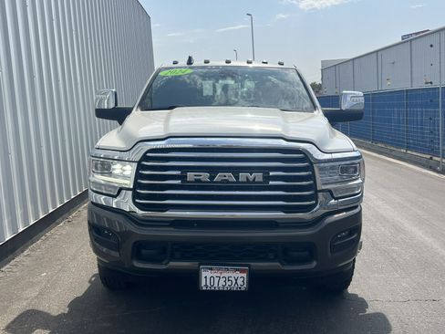 Used 2024 RAM 3500 Limited w/ Towing Technology Group AWD/4WD image 2