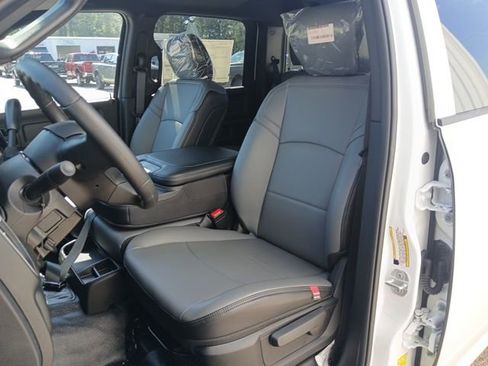 New 2026 RAM 5500 Tradesman w/ Chrome Appearance Group image 35