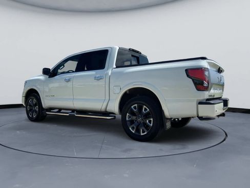 Used 2024 Nissan Titan Platinum Reserve w/ Moonroof Package AWD/4WD image 4
